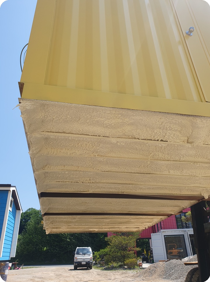 폴리우레탄폼 대전 시공 사진 1